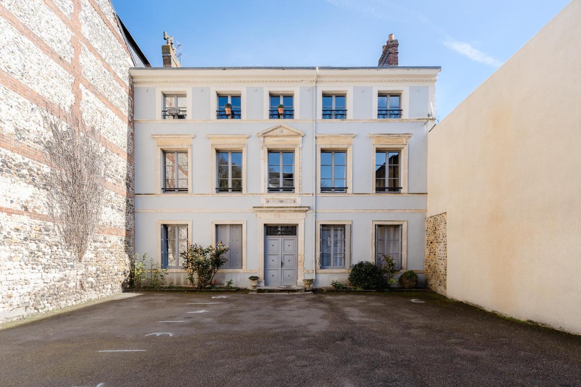 Studio Et Appartements Sainte Catherine オンフルール 部屋 写真